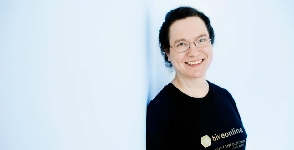 hiveonline wins Innovate Finance Pitch360 DLT award